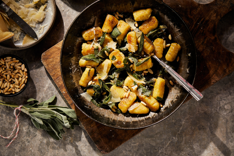 Kumara Spinach Salad UnserHaus German Kitchen Appliances